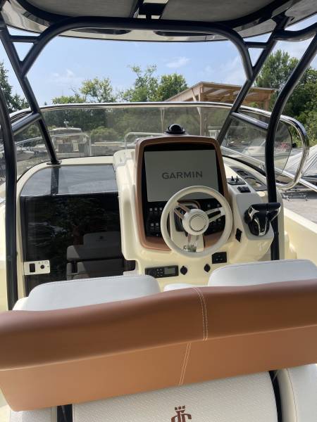 INVICTUS CX 270