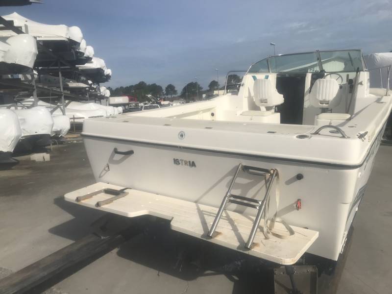 STRIPER 2600