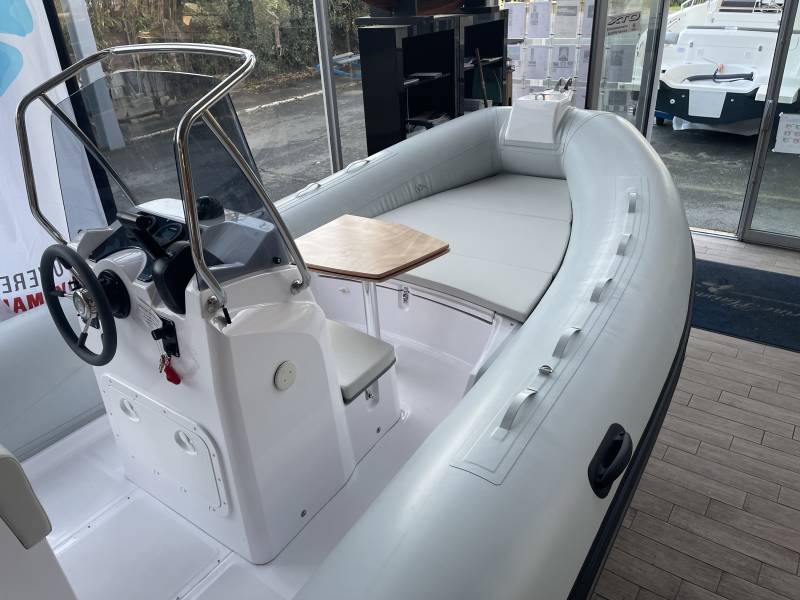 TEMPEST 630 S DISPONIBLE DE SUITE