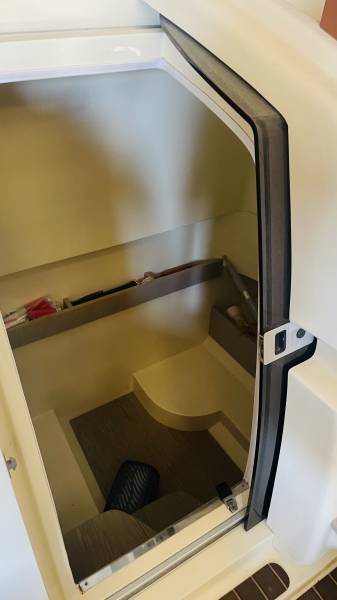 INVICTUS 270 FX