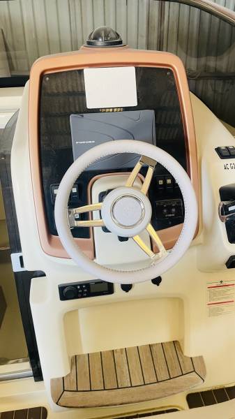 INVICTUS 270 FX