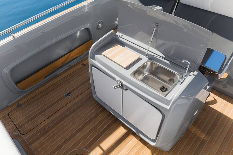 INVICTUS 280 TTS