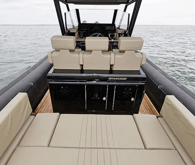 Sea Water GHOST 320 - FULL OPTIONS