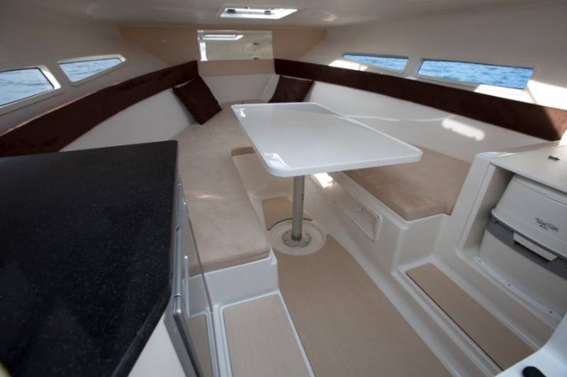 PACIFIC CRAFT 700 SC